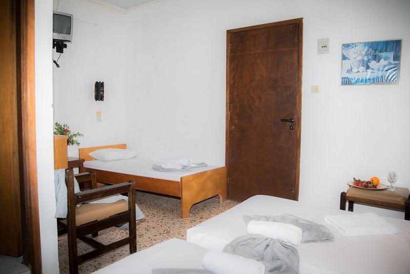 מאליה Hotel Harmony מראה חיצוני תמונה