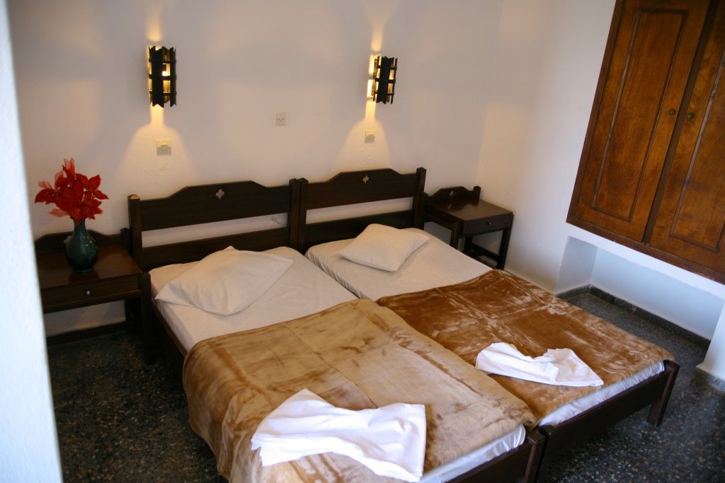 מאליה Hotel Harmony מראה חיצוני תמונה